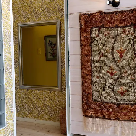 Apartman Yellow Beauty In Location! *