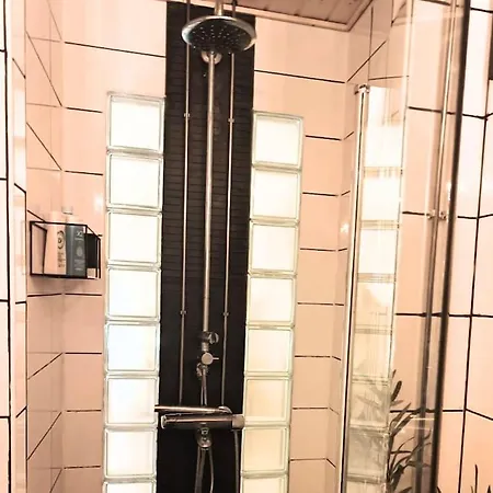 Apartment Yellow Beauty In Location! Helsinki