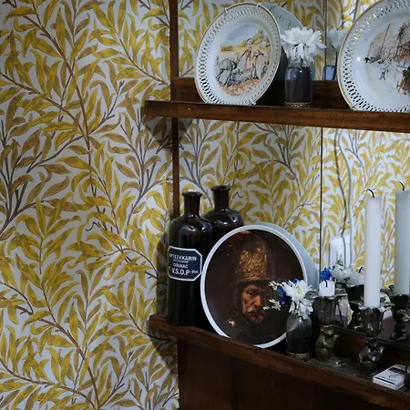 Yellow Beauty In Location! Lejlighed *